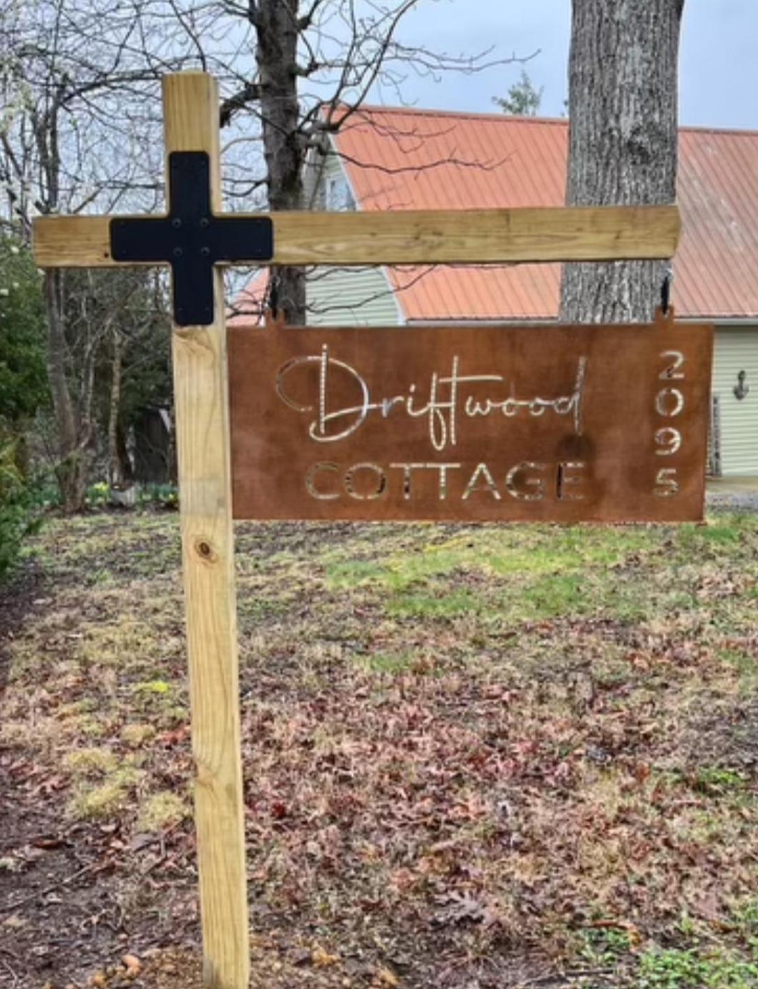 Driftwood Cottage With Hot Tub On Lake Cumberland Russell Springs ภายนอก รูปภาพ